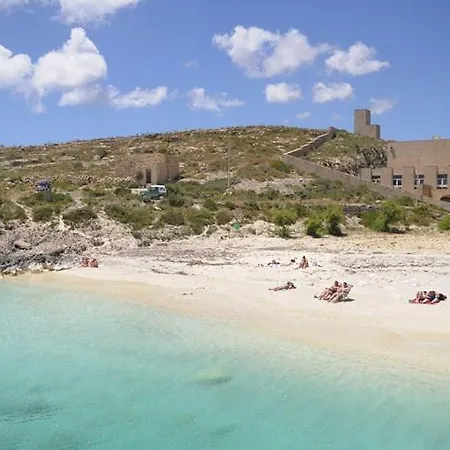 Апартаменты Seafront Luxury Incl Pool Слима