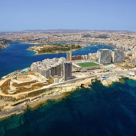 Seafront Luxury Incl Pool Apartament
