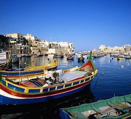 Seafront Luxury Incl Pool *