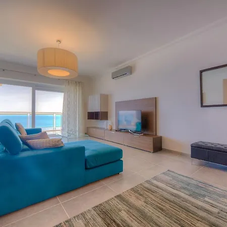 Seafront Luxury Incl Pool Apartament