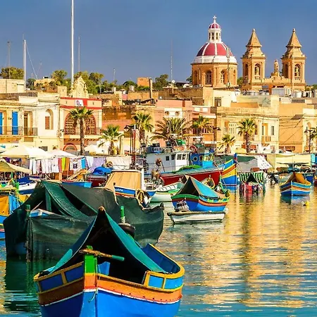 Apartament Seafront Luxury Incl Pool Sliema