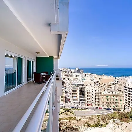 Seafront Luxury Incl Pool Sliema
