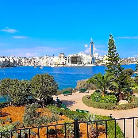 Apartament Seafront Luxury Incl Pool *