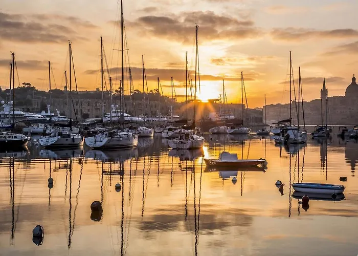 公寓 Seafront Luxury Incl Pool *