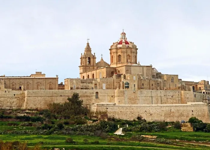 Seafront Luxury Incl Pool