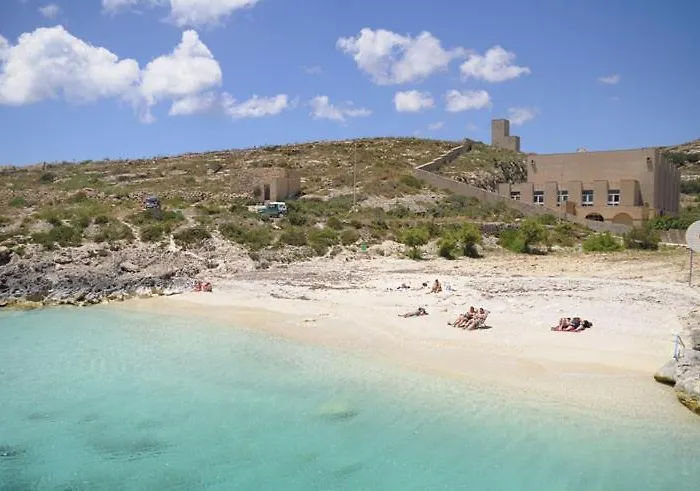 公寓 Seafront Luxury Incl Pool 斯利马