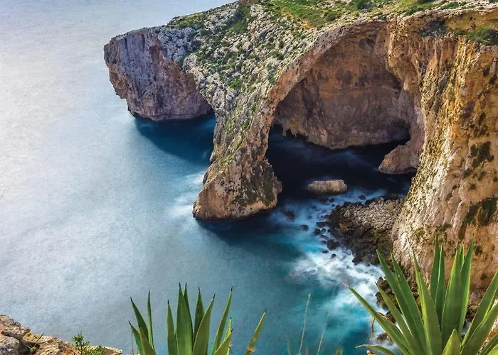 Seafront Luxury Incl Pool Sliema